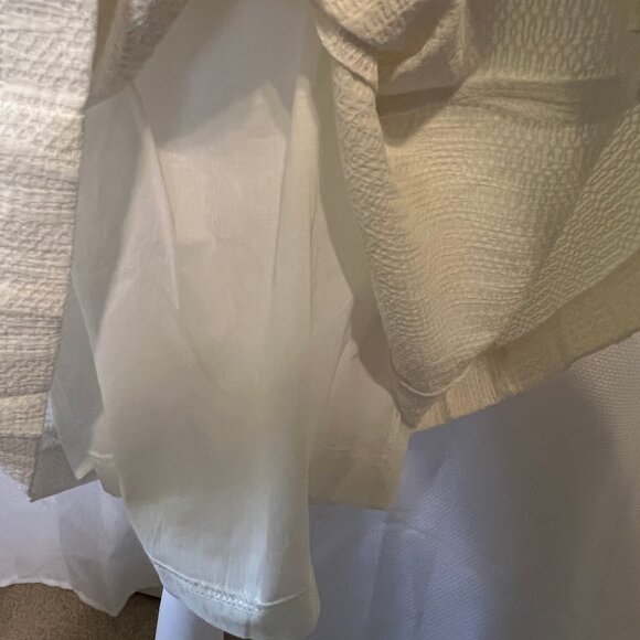 Betsy's Boutique Shop Textured White Cotton Skirt - Picture 8 of 11